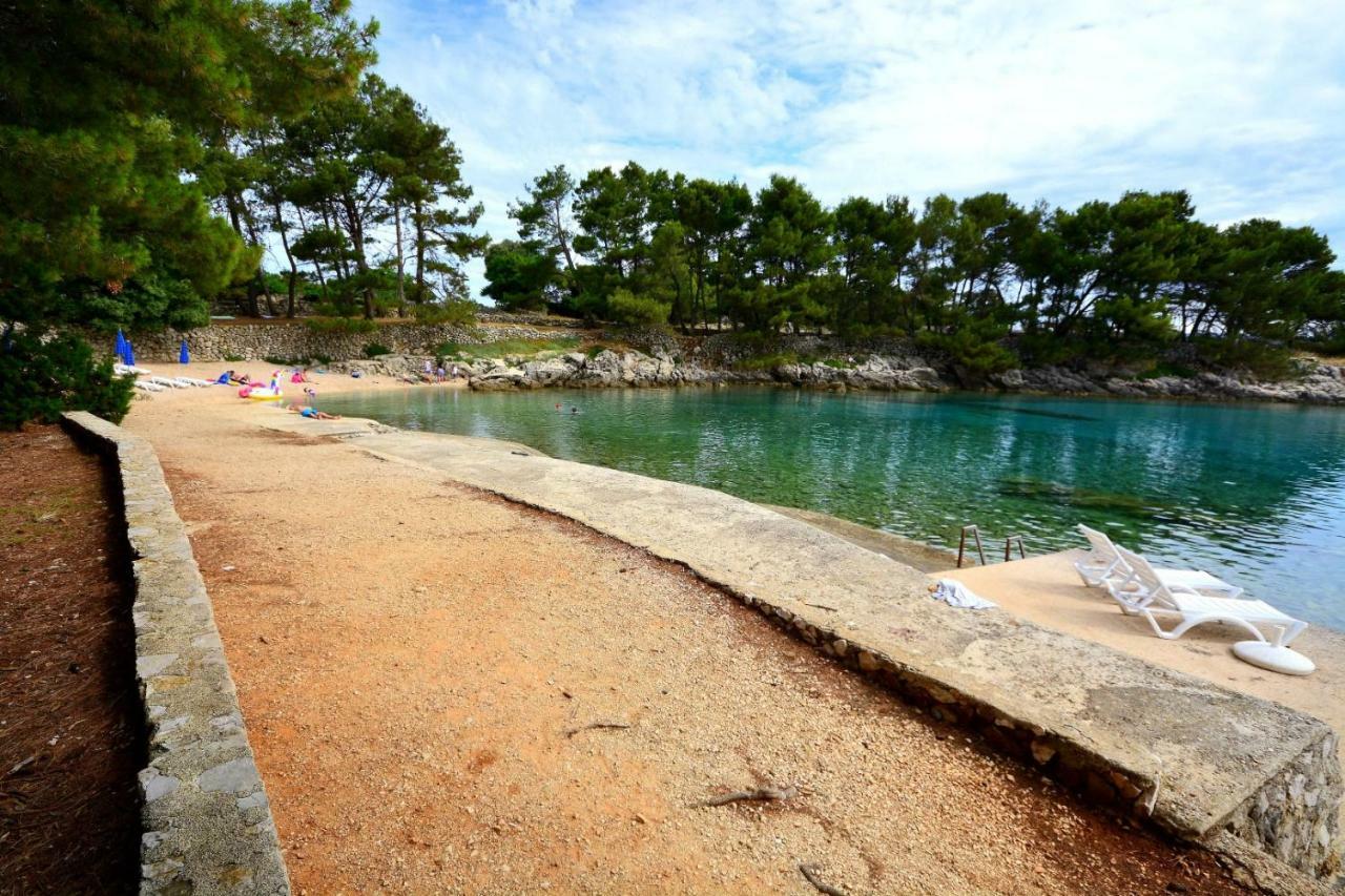 Apartments Galboka Nerezine Εξωτερικό φωτογραφία