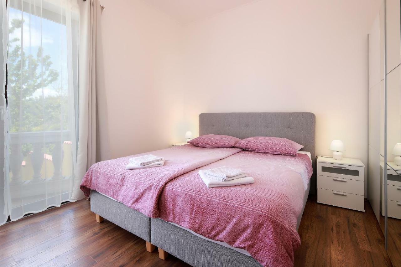 Apartments Galboka Nerezine Εξωτερικό φωτογραφία