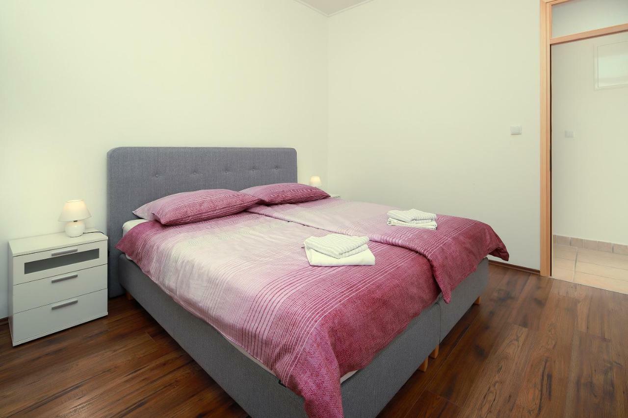 Apartments Galboka Nerezine Εξωτερικό φωτογραφία