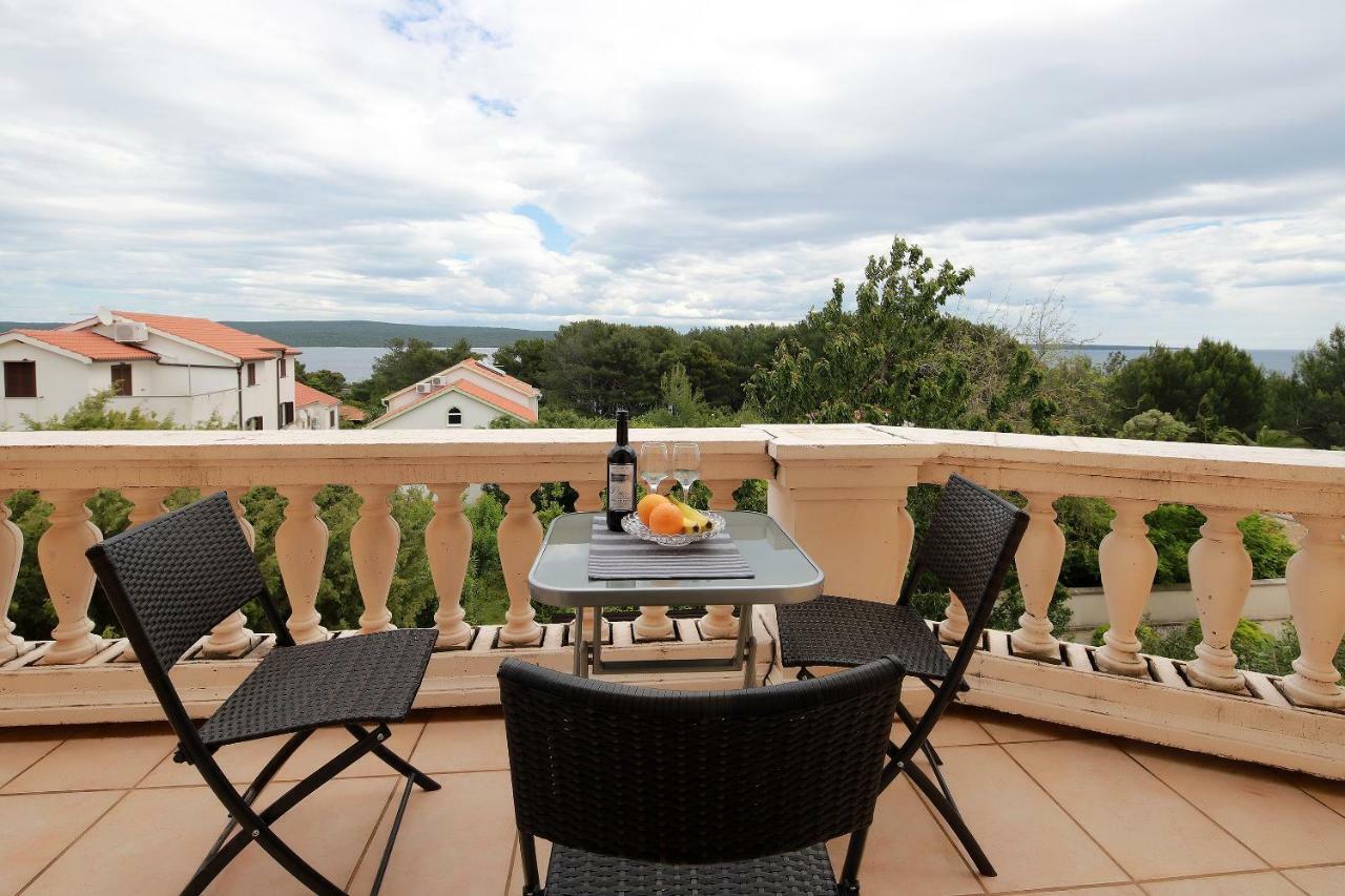 Apartments Galboka Nerezine Εξωτερικό φωτογραφία