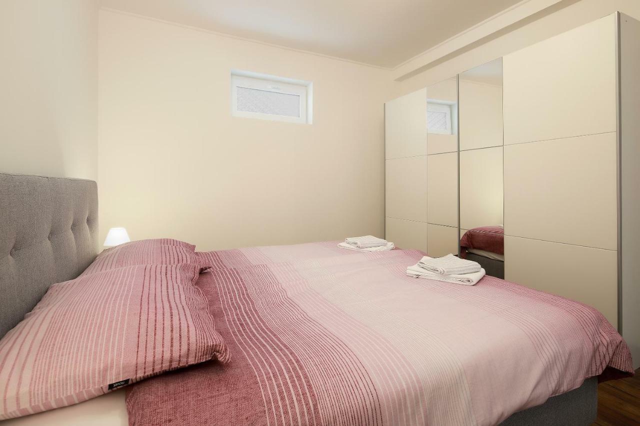 Apartments Galboka Nerezine Εξωτερικό φωτογραφία