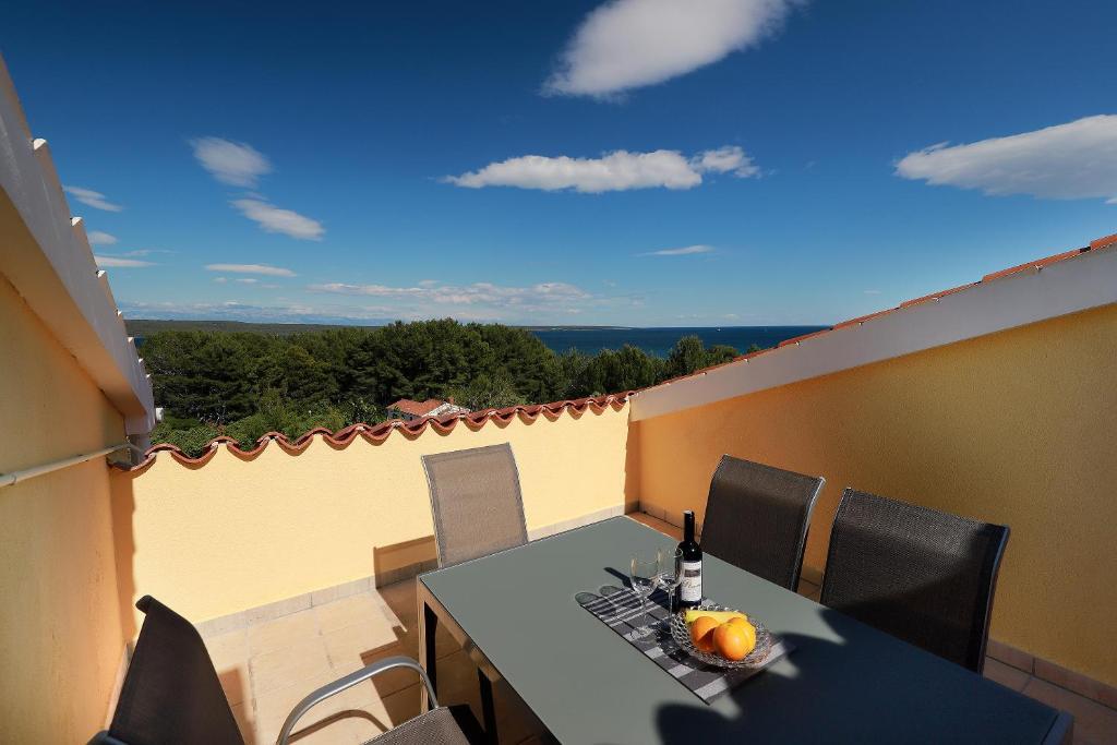 Apartments Galboka Nerezine Εξωτερικό φωτογραφία
