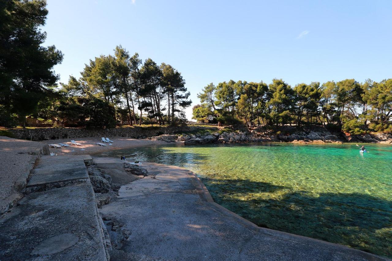 Apartments Galboka Nerezine Εξωτερικό φωτογραφία